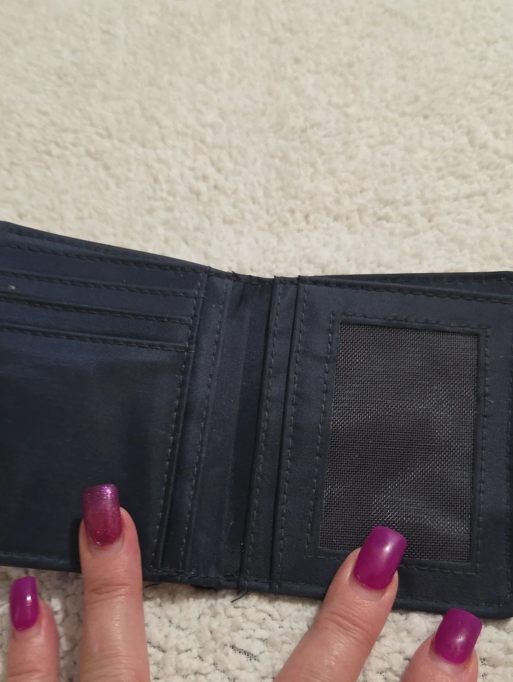 Nautica this bifold